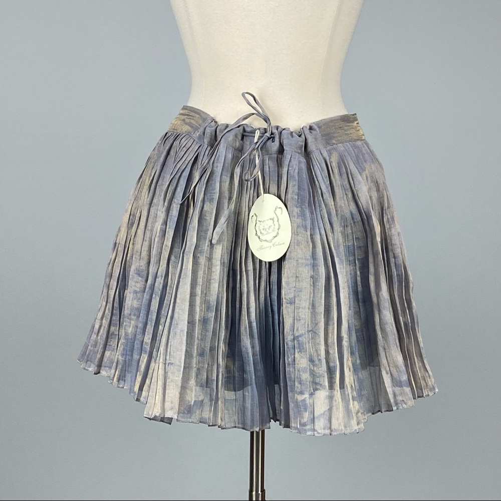 Thierry Colson Womens Tijuana Pleated Mini Skirt Blue Shimmer size Medium - Picture 4 of 9